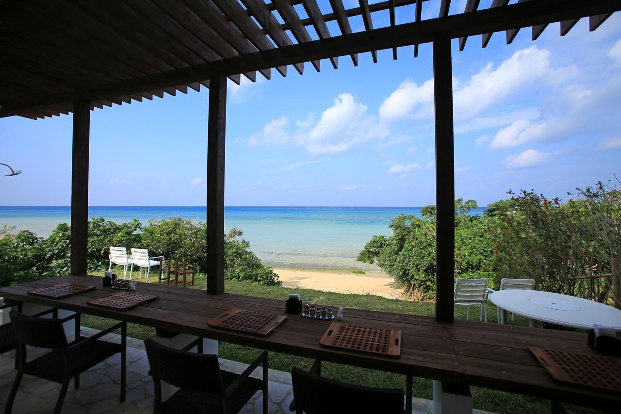 Отель Seven Colors Ishigakijima Ishigaki  Экстерьер фото